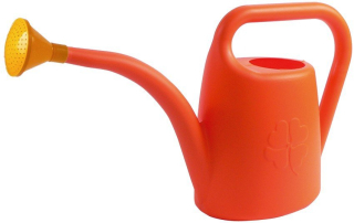 Konev plastová KONI 1,8l oranžová